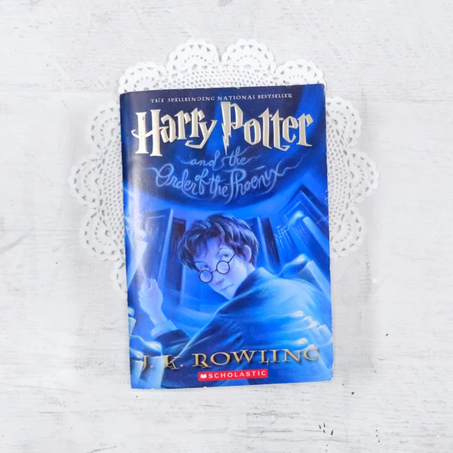 Books 6/10: Harry Potter and the Order of the Phoenix by JK Rowling
Rating: ✩✩✩✩✩I am almost done with this series and it makes me so happy! I’ve never been able to reread them again since all those many midnight release readings, so over a decade later it’s been interesting catching things with a new perspective.Anyway, here are my random thoughts:✩ I still very much despise Umbridge. But hot damn the absolute pettiness of the other teachers towards her! I never noticed that my first and only read through. Love it!✩ My one constant thought while reading this book: Nobody thought to send Harry to therapy? Do they have wizard therapists? (Shows how grown I am to know the boy needs therapy…)✩ Yep, I still love Luna.✩ Is it ever explained how Harry got the Marauders Map back from fake Moody?✩ I find it incredibly interesting that Harry and Neville were the only two students in the Death room fighting the Death Eaters when the prophecy fell out of Neville’s pocket and shattered as it could’ve pertained to either one of them…✩ Dumbledore! You should have talked to him sooner, Dumbledore!#booklove #tiffsbooklove #books #bookstagram #booknerd #reading #igreads #10booksin2025 #harrypotter